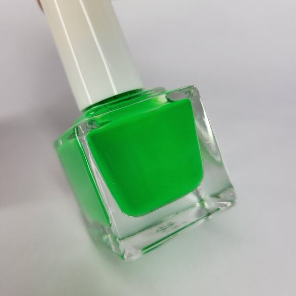 Parrot Polish "Glow Mr. Yuk" NEW Green Neon Lacquer - Picture 4 of 7